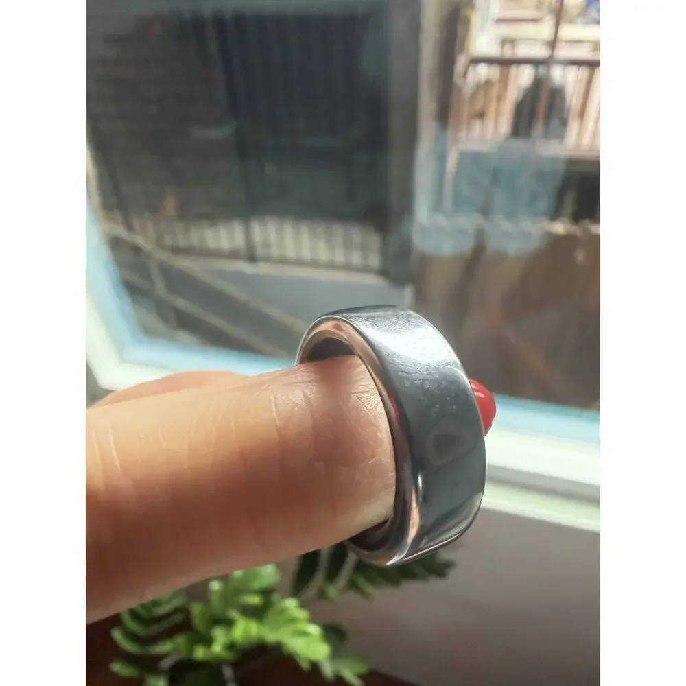 ✨ Oura Ring Gen 3 Silver Horizon, Unisex, Size 8 + New Charger